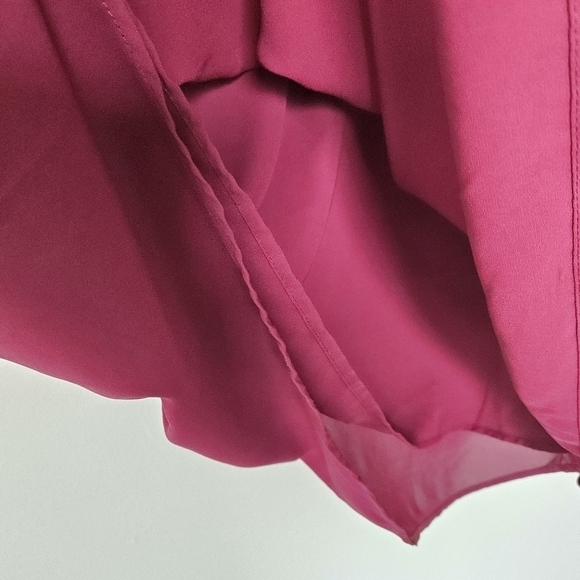 Cupcakes & Cashmere Revolve Suki cape red wine Vneck mini dress size L - Picture 8 of 9